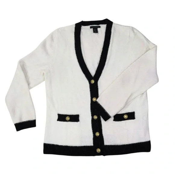 NWOT Tahari Cardigan White w/ Black Trim & Gold Buttons Soft Cardigan Women’s XL - Picture 8 of 11